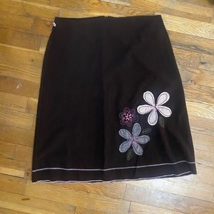Knee length Medium skirt